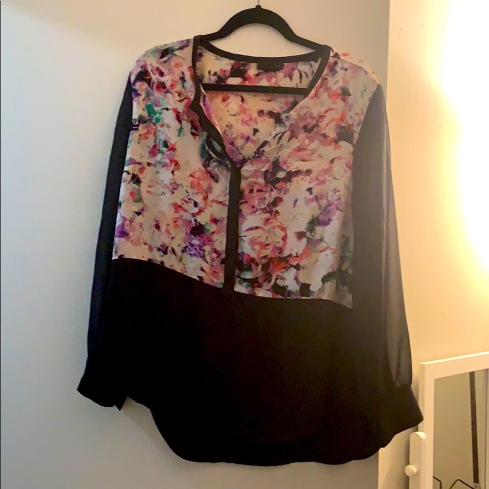 Floral and black top